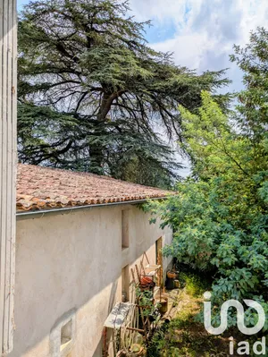 Maison de campagne à Pessac-sur-Dordogne (33890)
