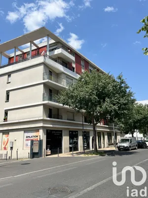 Apartment at Villeneuve-la-Garenne (92390)