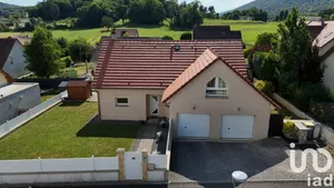 Maison à Marchaux-Chaudefontaine (25640)