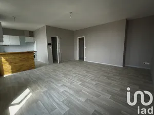 Appartement à Saint-Laurent-de-Chamousset (69930)