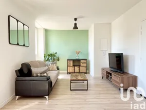 Appartement à Hyères (83400)
