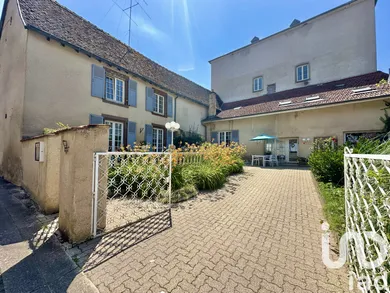 Building at Fénétrange (57930)