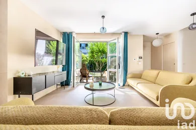 House at Saint-Mandé (94160)