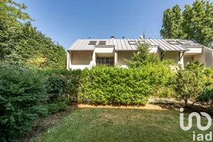 Maison à Saint-Mandé (94160)
