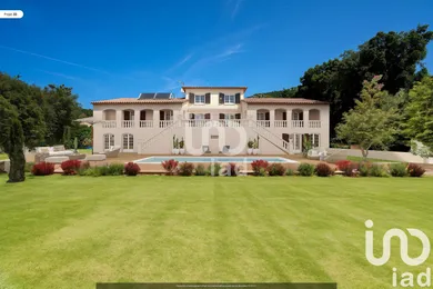Mansion at Grimaud (83310)