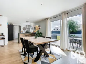 Maison à Merlevenez (56700)