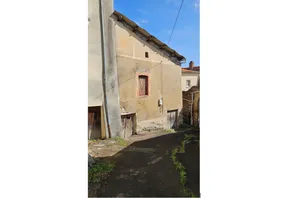Maison de village à Le Crest (63450)