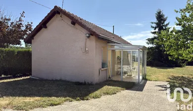 Traditional house at Vendat (03110)