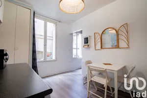 Apartment at Arcueil (94110)