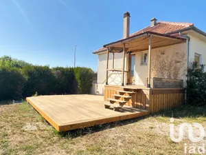 House at Voué (10150)