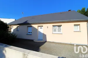 Detached at Avranches (50300)
