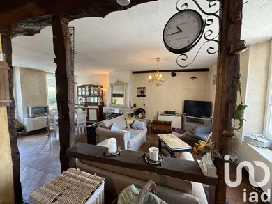 Traditional house in Melun (77000)