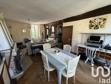 Traditional house in Melun (77000)