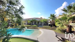 House at Saussan (34570)