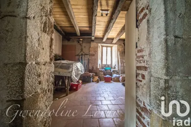 Village house at Puy-l'Évêque (46700)