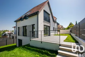 Maison à Rueil-Malmaison (92500)