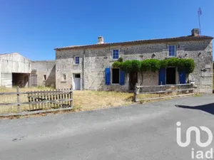 Longere at Rives-d'Autise (85240)