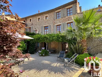 Mansion at Buis-les-Baronnies (26170)