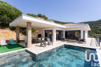 Terrain à AFA (20167)