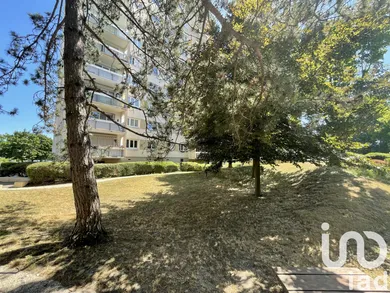 Appartement à TAVERNY (95150)