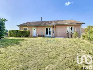 Maison à Auve (51800)