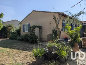 Maison à Saint-Zacharie (83640)