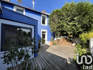 Maison de village à Indre (44610)