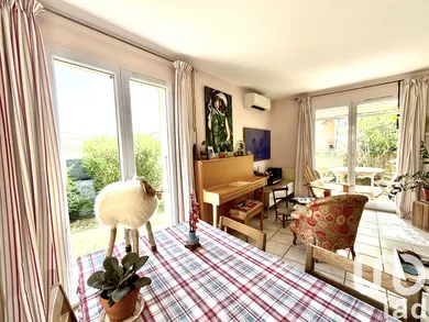 House in Plan-de-Cuques (13380)