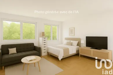 Apartment in Paris (75016)