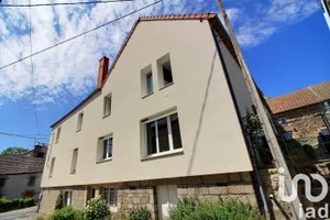 Maison de village à Dontreix (23700)