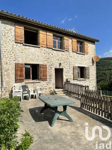 House at Saint-Symphorien-de-Mahun (07290)