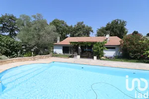 Maison traditionnelle à Tresses (33370)