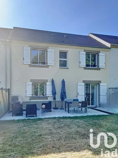 Maison traditionnelle à Chailly-en-Bière (77930)