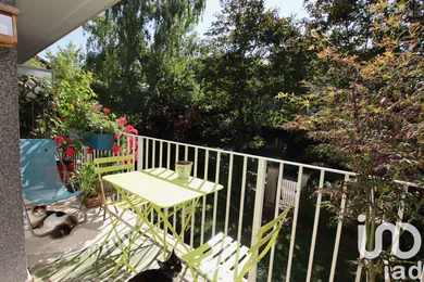 Apartment at Meudon (92190)