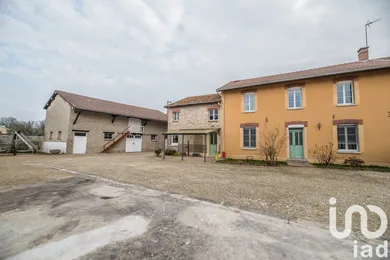 Farm at Auve (51800)