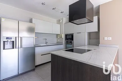 Apartment in Genas (69740)