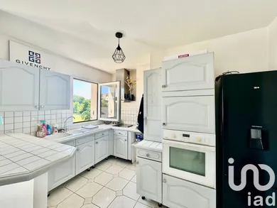 Apartment in Nanteuil-lès-Meaux (77100)