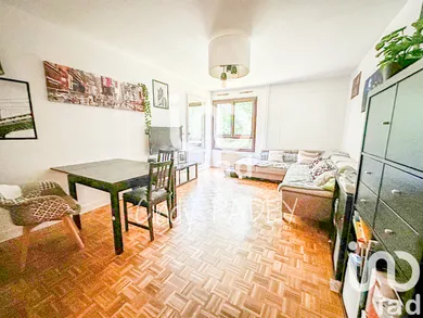 Appartement à Champs-sur-Marne (77420)