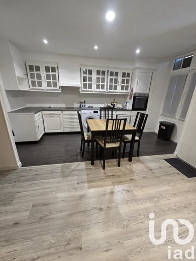 Townhouse at Mareuil-le-Port (51700)