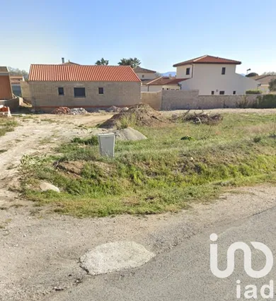 Building plot at Baho (66540)