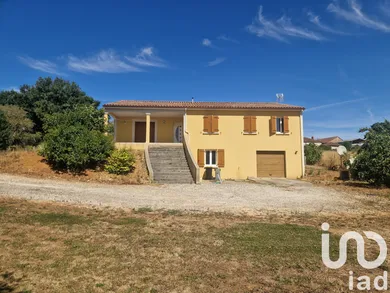 Maison à Chasseneuil-sur-Bonnieure (16260)