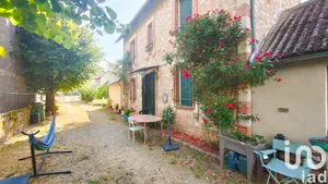 Traditional house at Palmas d'Aveyron (12310)