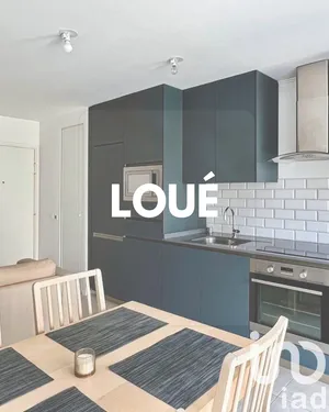 Apartment at Les Ulis (91940)