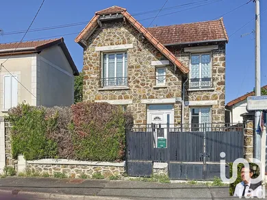 Maison à Villeneuve-le-Roi (94290)