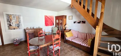 Apartment in Hyères (83400)