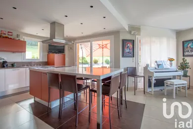 Maison d'architecte à Grésy-sur-Aix (73100)