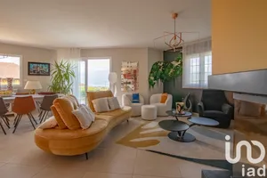 Architectural house in Grésy-sur-Aix (73100)