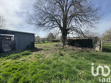 Building plot in Amberre (86110)