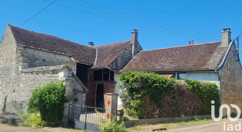Maison 6 pièces 122 m² · à Rugny · 122 m² · 83 000 €
