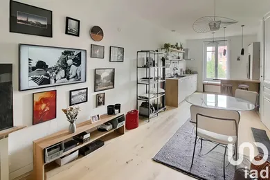 Apartment in Villeurbanne (69100)